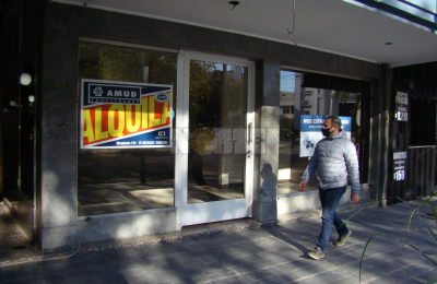 Señales de reactivación: hay menos locales comerciales en alquiler en el centro capitalino