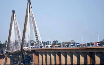 puente fronterizo.jpg