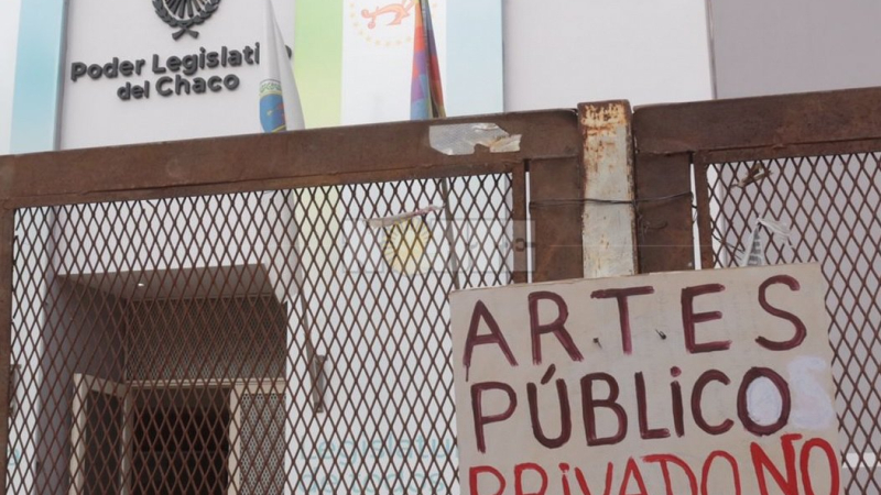La presión de artistas impidió que se “privatizara el arte en Resistencia"