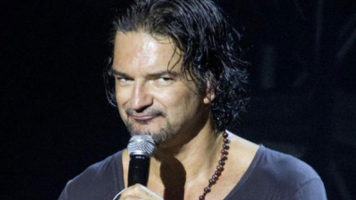 Arjona cantó en el metro de Nueva York y nadie lo reconoció