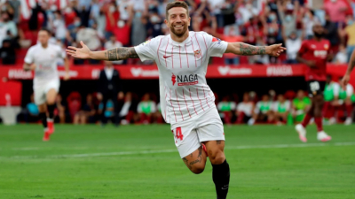 El Sevilla goleó gracias a los argentinos