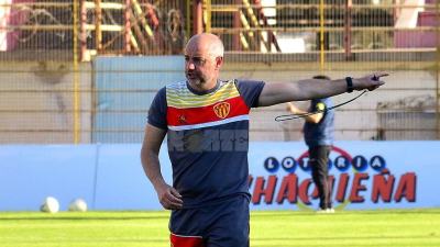 Damato seguirá hasta el final del torneo en Sarmiento