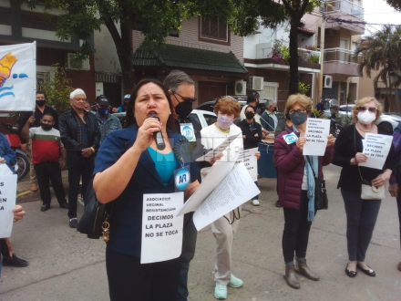vecinos plaza 1.jfif