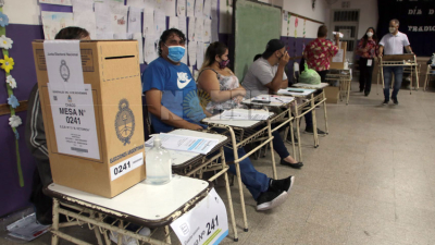 El clima mejoró y ya votó cerca del 50 por ciento del padrón en la provincia