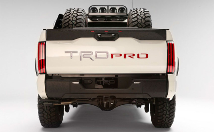 hilux4.jpg