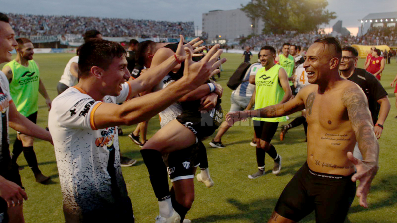 For Ever: mañana, la pretemporada