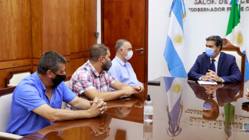Capitanich se reunió con el dueño de la empresa Pauny, interesada en radicarse en la provincia