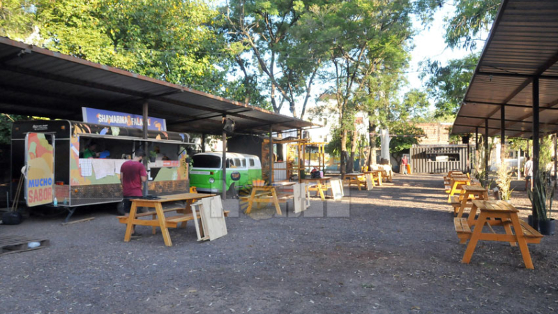La gastronomía callejera del Medio Oriente en Resistencia
