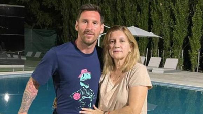 Messi saludó a su mamá por cumpleaños