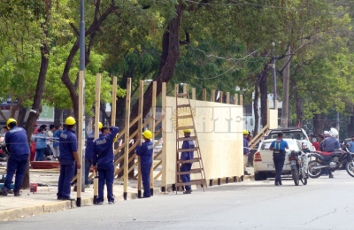 Movilización en rechazo a las obras de la plaza 25 de Mayo