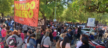 protesta polo obrero.JPG