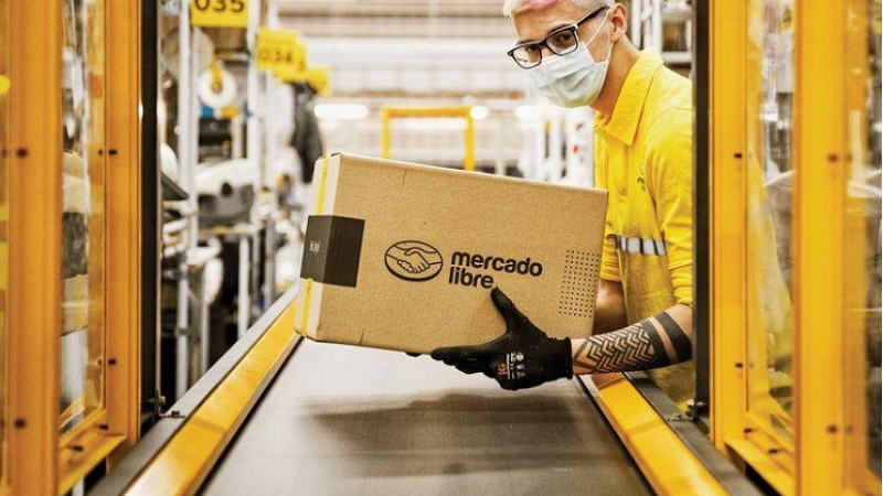 Cambia el convenio en Mercado Libre: bajan la carga horaria y mantienen salarios de $156.000
