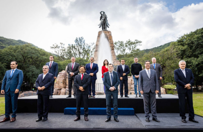 Los gobernadores anunciaron políticas estratégicas en energía
