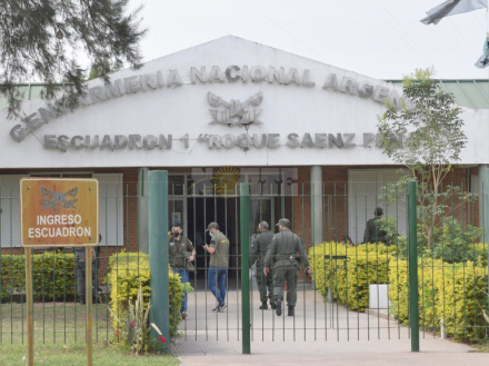 ESCUADRON.jpg