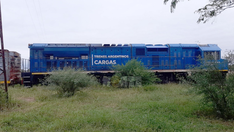 Un hombre en estado de ebriedad perdió sus dos piernas y un brazo en las vías del tren