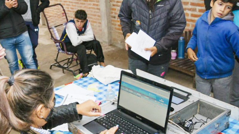 Continúa el programa de documentación en los barrios