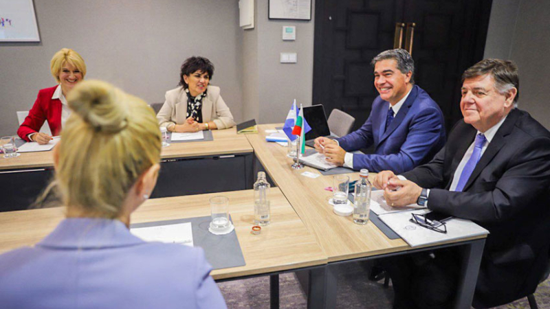 Interés de grupo inversor búlgaro para industrializar girasol y maíz en el Chaco