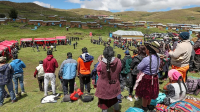 Perú: escala la violencia en torno a las megamineras