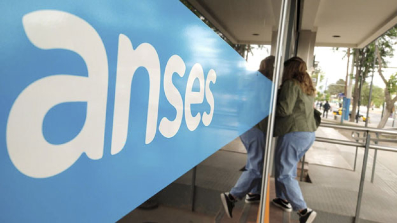 La Anses paga el segundo refuerzo a más de siete millones de personas