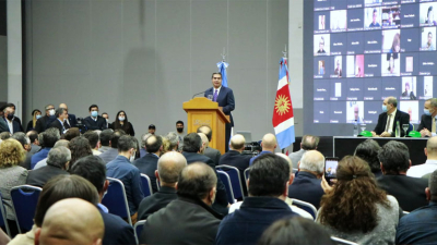 El gobernador destacó el apoyo para aumentar la producción de alimentos