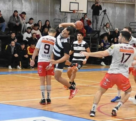 handball2.jpg