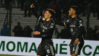 Sarmiento derrotó a Defensa y engrosó su promedio