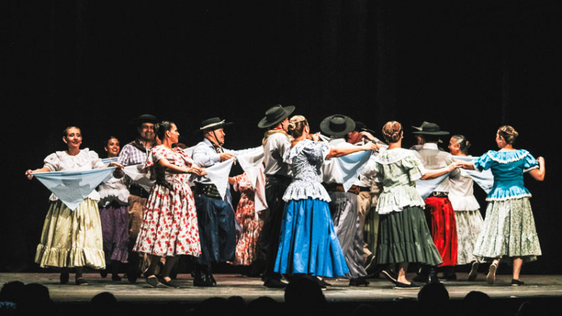 Romance de Zamba celebra veinte años de actividades en la provincia
