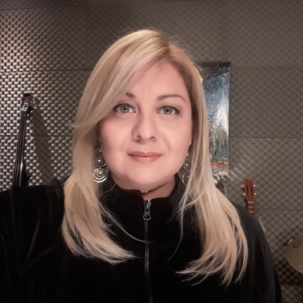 CAROLINA VIDARTE - jurado.jpg