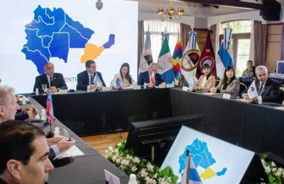 Cuesta planteó la agenda de la gente como prioridad del Norte Grande