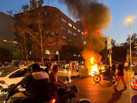 iran02.jpg