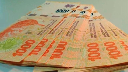los-billetes-con-errores-tambien-cotizan-por-las-nubes-venden-por-20000-uno-de-1000-pesos-con-una-falla-que-pocos-notarian.jpg