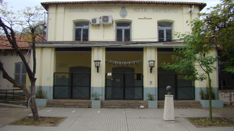 Refacciones en la Escuela Normal: malestar de padres por clases que siguen siendo virtuales