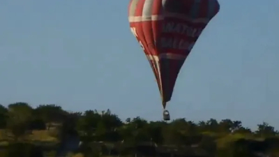 Dos turistas muertos al caer un globo aerostático en Turquía