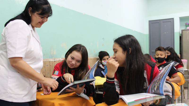 Docentes chaqueños percibirán 20 % de aumento salarial desde octubre