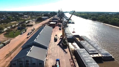 El puerto de Barranqueras analiza volver a la operatividad para granos