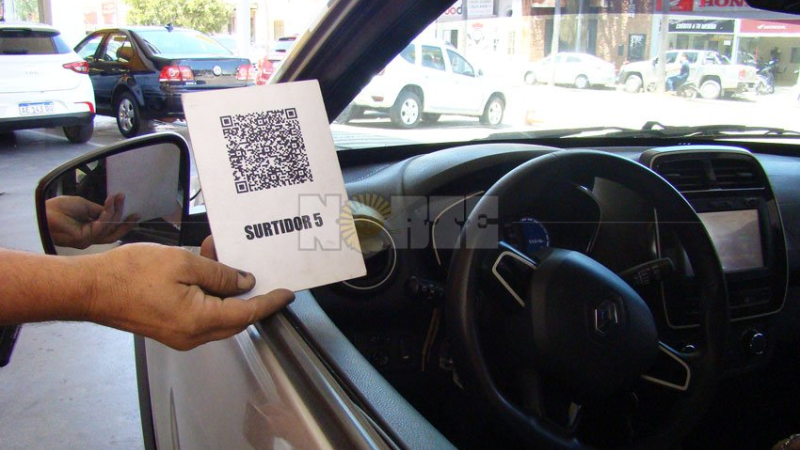 Pago con QR, más quebrantos para clientes y expendedores de combustibles