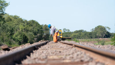 Concluye una obra clave para los trenes de carga en el Chaco