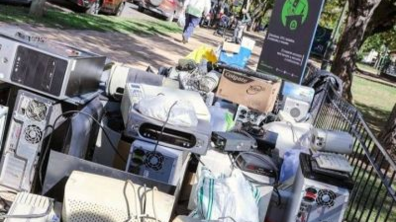 Recolección de residuos electrónicos en diferentes lugares de la provincia