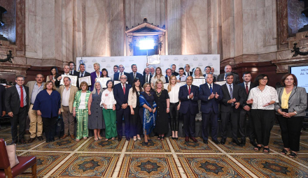 Premio Senado Nación al valor científico.jpg