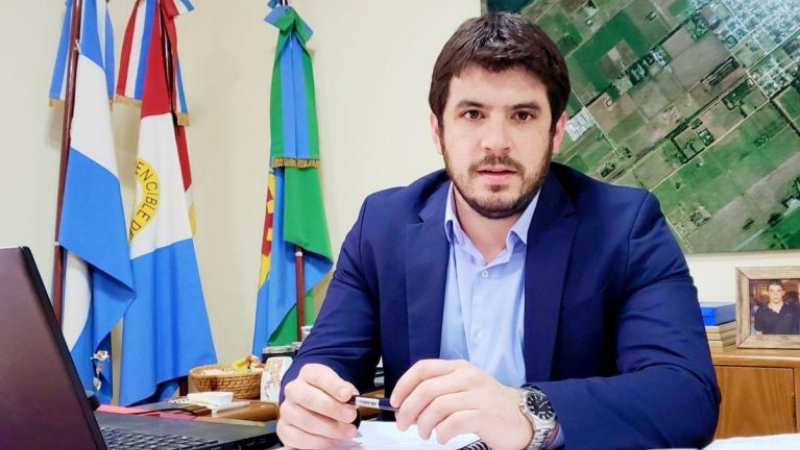 Un intendente prohibió la venta de alcohol pero dio positivo en un test de alcoholemia