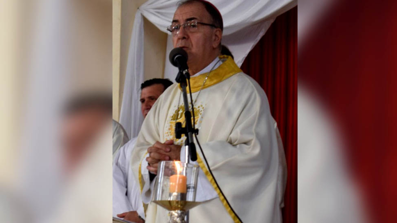 "Descubramos que Dios está muy cerca de cada uno", dijo Barbaro en su mensaje navideño