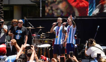 enzo-exequiel.jpg