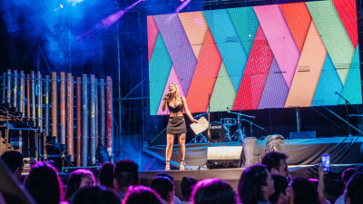 Choque Urbano, Viento Norte y Pilar Franzotti deleitaron al público en otra noche de Resistencia en "Modo Verano"