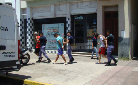 01.jpg