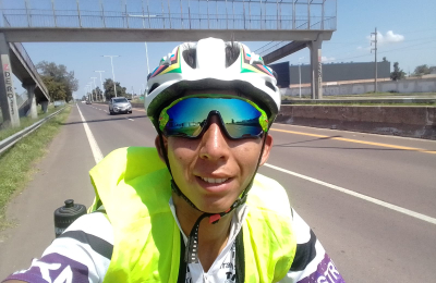 Pedaleó tres días desde Pinedo a Paso de la Patria, y logró cumplir un sueño