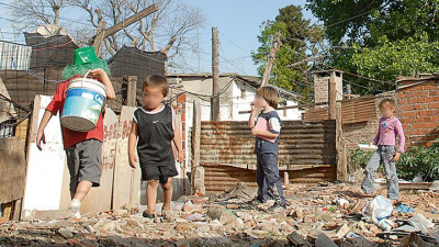 Según la UCA, seis de cada diez niños y adolescentes en la Argentina son pobres