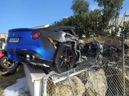 ferrari2.jpg