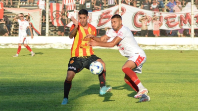 Sarmiento ganó en Rafaela y sigue con puntaje ideal
