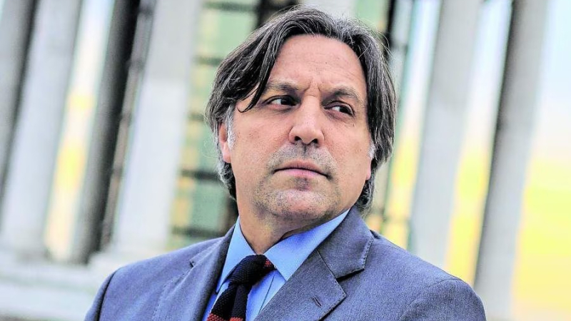 "No construyamos zares de la droga, no tengamos una policía sin control"