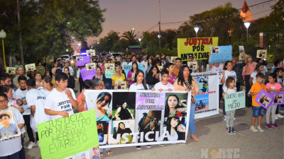 Sentida marcha a un mes del asesinato de Antonela Altamirano y Evaristo Saux